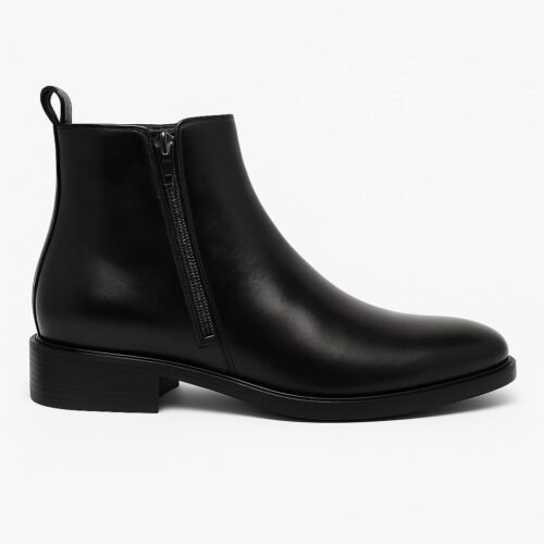 Chelsea zip boots