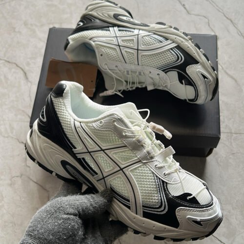 Asics gel kahana v4
