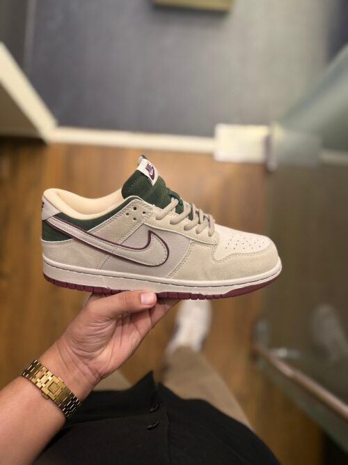 Nike Sb Dunk Low x Otomo katsuhiro steamboy White Grey Brown