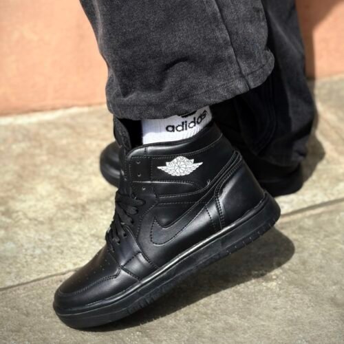 Nike air jordan one full black high angle