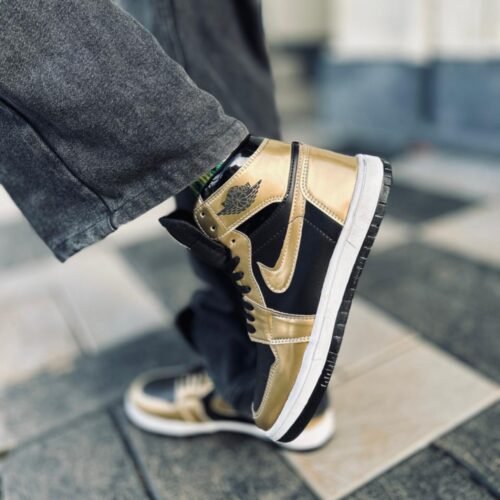 Air Jordan gold black