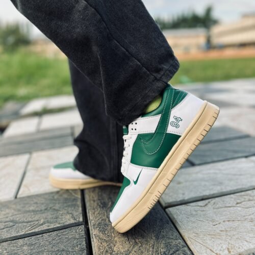 Nike sb dubk stussy